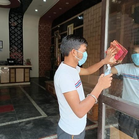 Hotel Prakash Regency Hapur Esterno foto