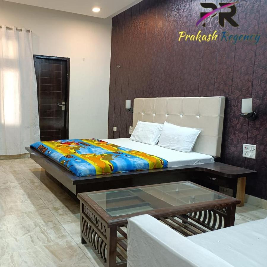 Hotel Prakash Regency Hapur Esterno foto