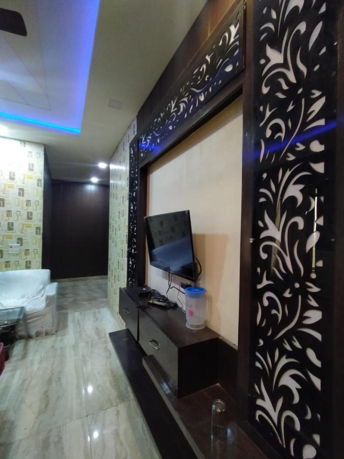 Hotel Prakash Regency Hapur Esterno foto