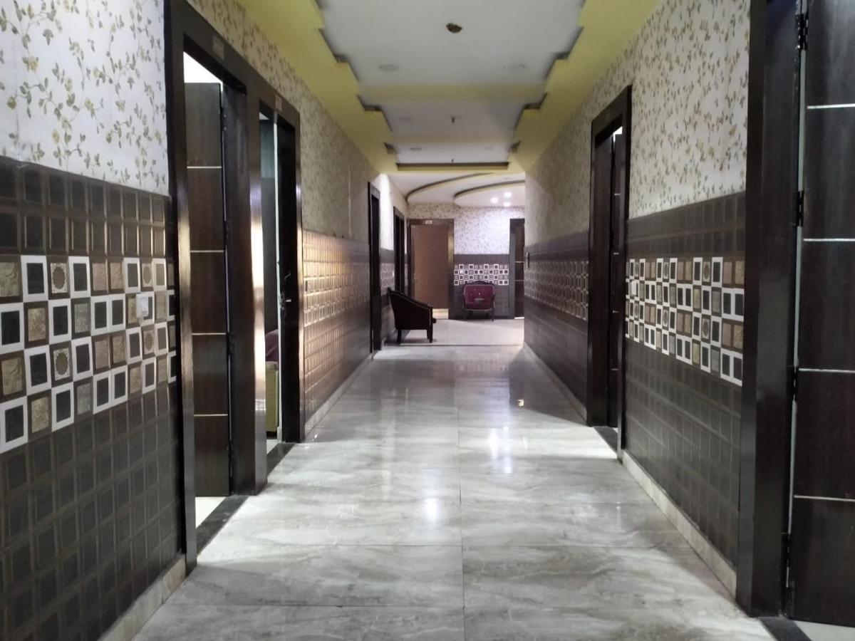 Hotel Prakash Regency Hapur Esterno foto