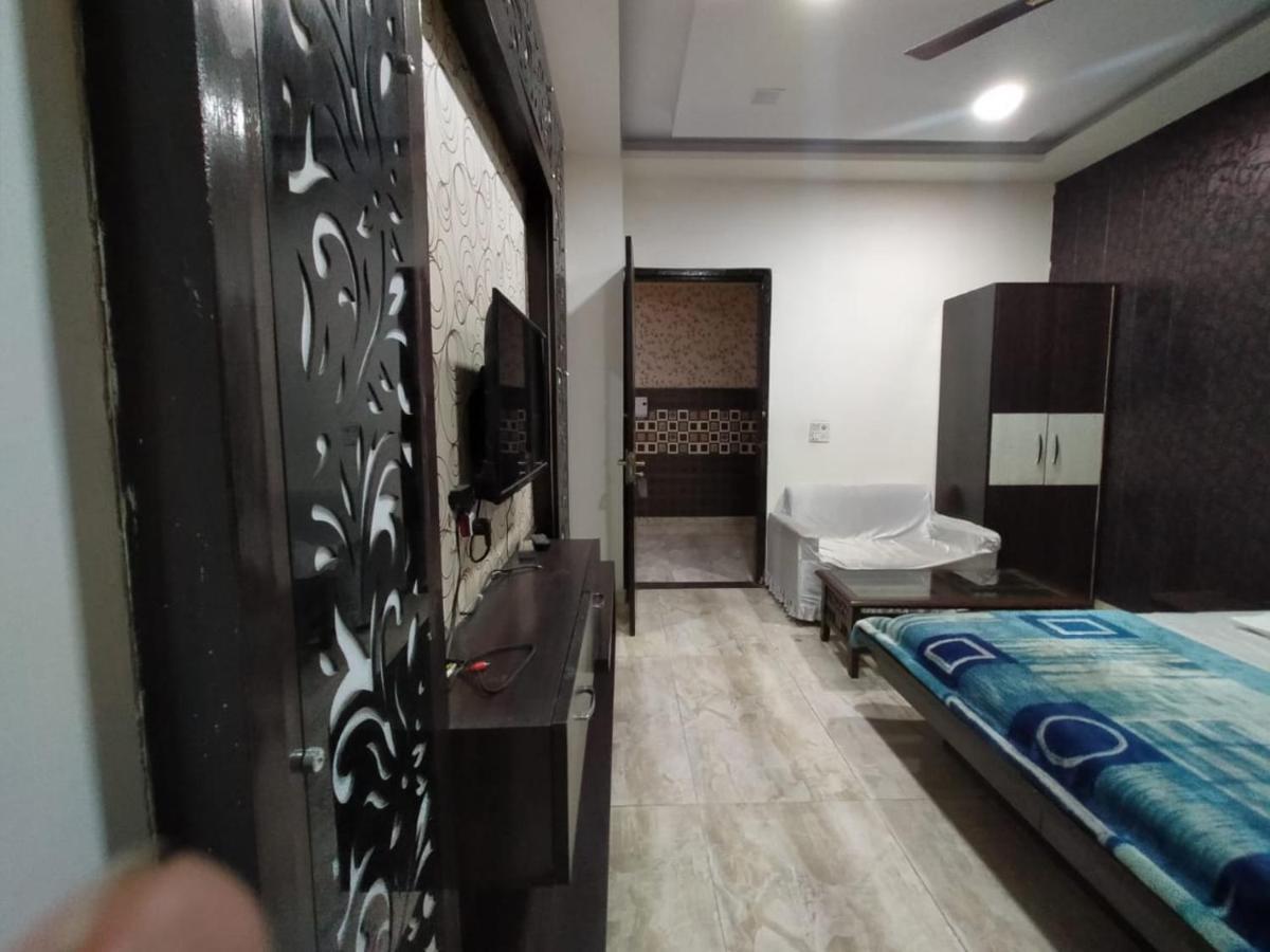 Hotel Prakash Regency Hapur Esterno foto
